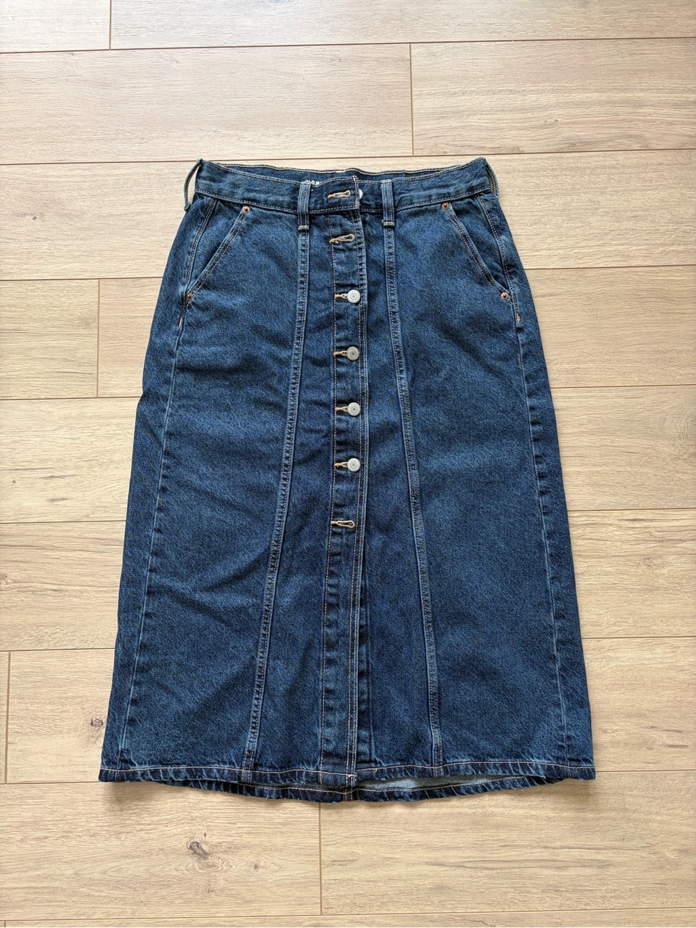 Old Navy Dark Blue Button-Front Midi Denim Skirt - NWOT